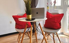 Best 1 Room Condo In Warszawa Center